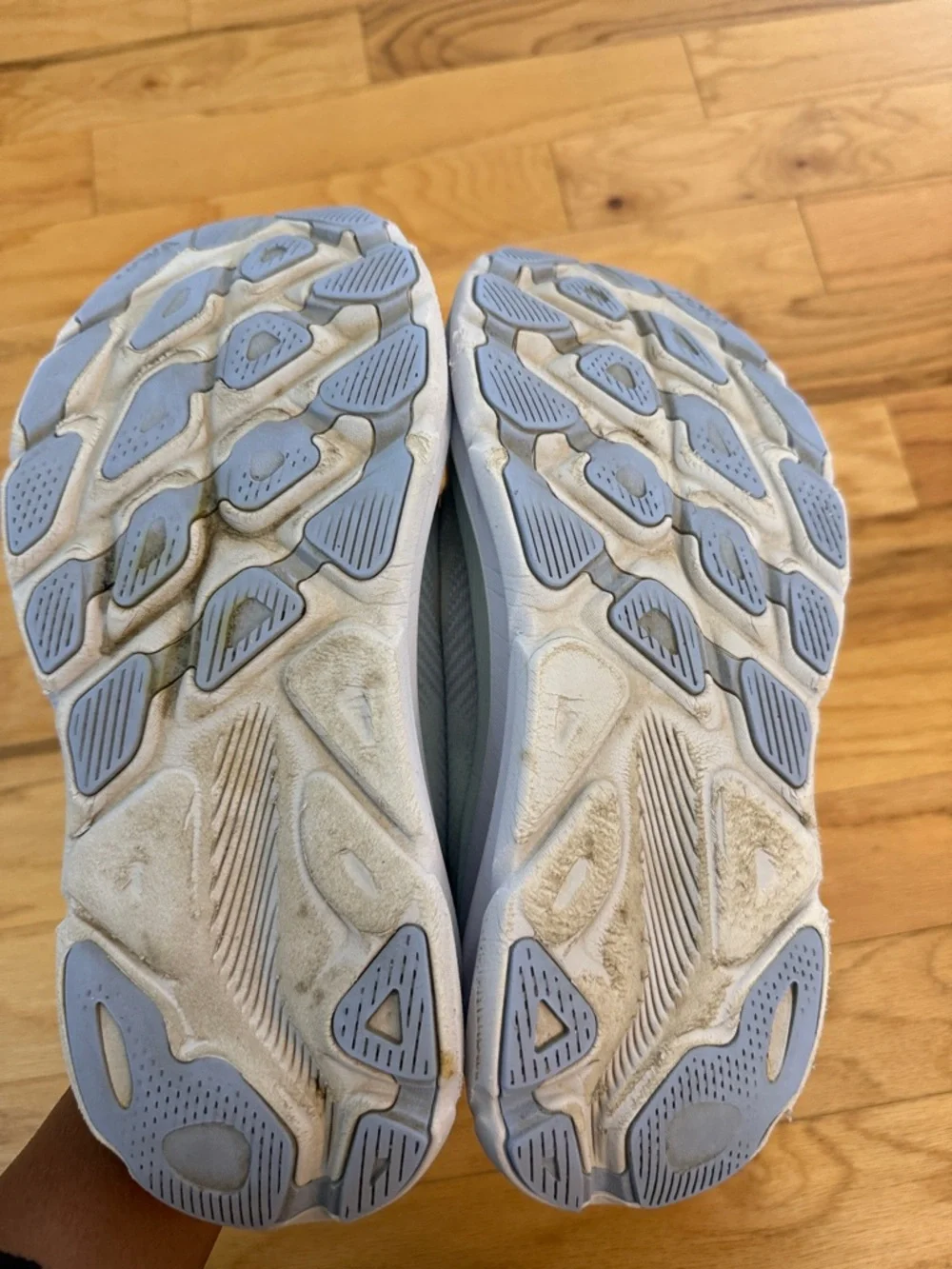 Hoka Clifton 9 Running Shoes Women’s Sz 8 Cushioned Lightweight Athletic - Picture 8 of 9